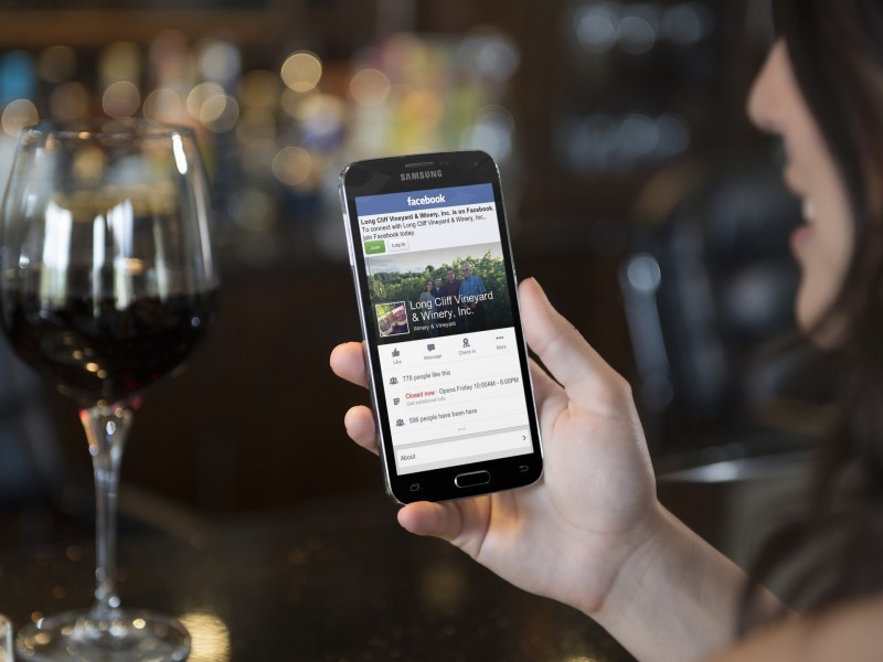 PROMUOVERE E RACCONTARE IL VINO... AI TEMPI DI FACEBOOK E DEI SOCIAL NETWORK